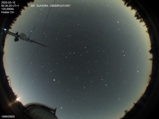 Zdjęcie ściągnięte w dniu 2020-03-15 o godzinie 00:39:26 czasu lokalnego.