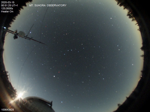 Zdjęcie ściągnięte w dniu 2020-03-15 o godzinie 00:55:36 czasu lokalnego.