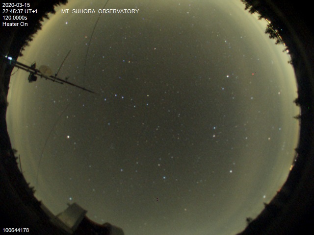 Zdjęcie ściągnięte w dniu 2020-03-15 o godzinie 22:49:30 czasu lokalnego.