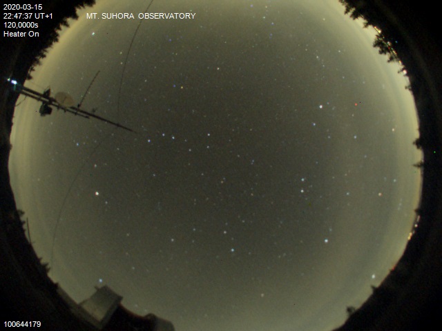 Zdjęcie ściągnięte w dniu 2020-03-15 o godzinie 22:51:31 czasu lokalnego.