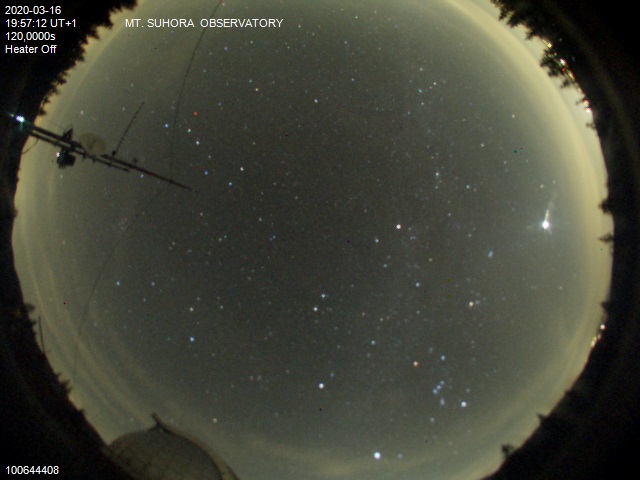 Zdjęcie ściągnięte w dniu 2020-03-16 o godzinie 20:01:12 czasu lokalnego.