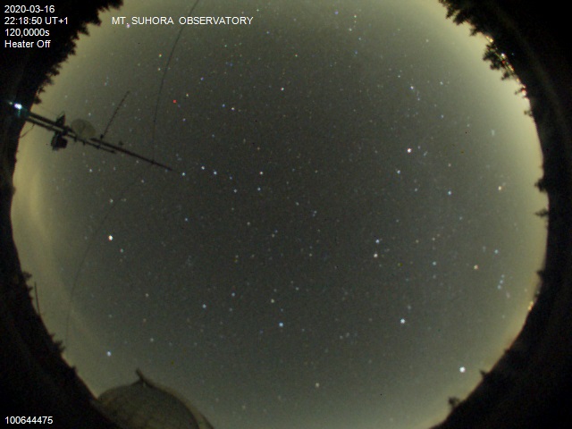 Zdjęcie ściągnięte w dniu 2020-03-16 o godzinie 22:22:27 czasu lokalnego.