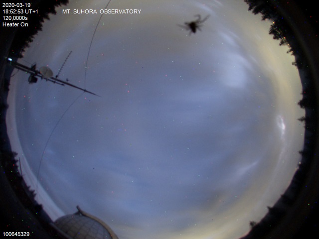 Zdjęcie ściągnięte w dniu 2020-03-19 o godzinie 18:56:12 czasu lokalnego.