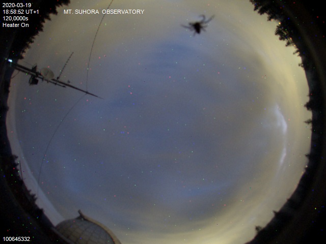 Zdjęcie ściągnięte w dniu 2020-03-19 o godzinie 19:02:15 czasu lokalnego.