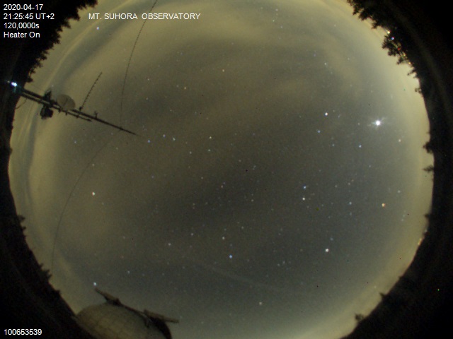 Zdjęcie ściągnięte w dniu 2020-04-17 o godzinie 21:30:00 czasu lokalnego.