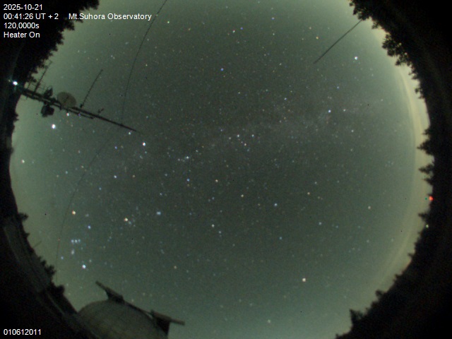 Zdjęcie ściągnięte w dniu 2025-10-21 o godzinie 00:44:25 czasu lokalnego.