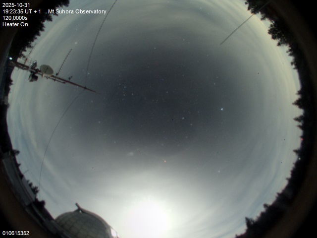 Zdjęcie ściągnięte w dniu 2025-10-31 o godzinie 19:26:34 czasu lokalnego.