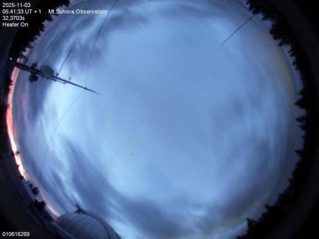 Zdjęcie ściągnięte w dniu 2025-11-03 o godzinie 05:43:03 czasu lokalnego.