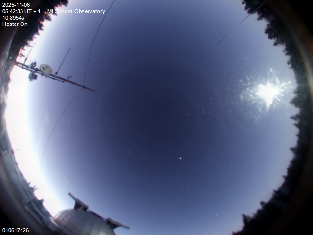 Zdjęcie ściągnięte w dniu 2025-11-06 o godzinie 05:43:42 czasu lokalnego.