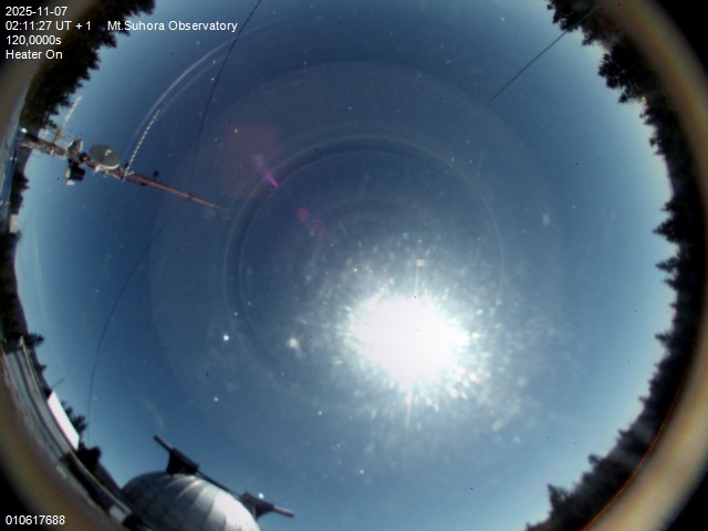 Zdjęcie ściągnięte w dniu 2025-11-07 o godzinie 02:14:26 czasu lokalnego.