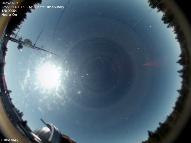 Zdjęcie ściągnięte w dniu 2025-11-07 o godzinie 22:25:21 czasu lokalnego.