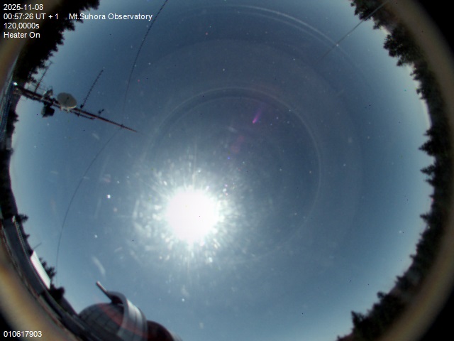 Zdjęcie ściągnięte w dniu 2025-11-08 o godzinie 01:00:24 czasu lokalnego.