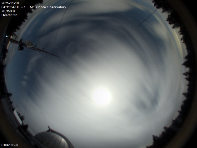 Zdjęcie ściągnięte w dniu 2025-11-10 o godzinie 04:34:03 czasu lokalnego.