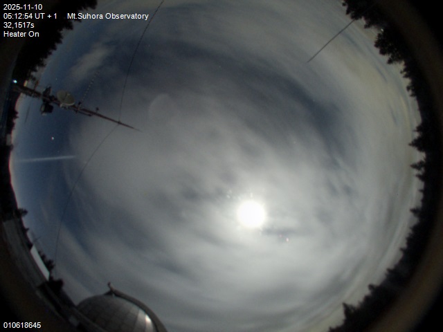 Zdjęcie ściągnięte w dniu 2025-11-10 o godzinie 05:14:24 czasu lokalnego.