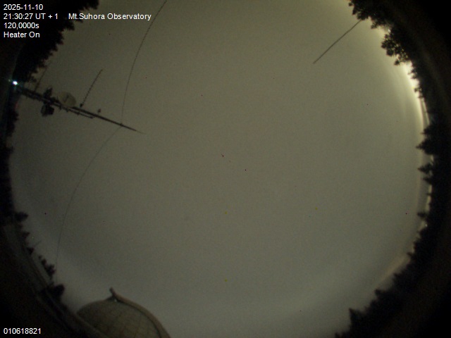 Zdjęcie ściągnięte w dniu 2025-11-10 o godzinie 21:33:26 czasu lokalnego.