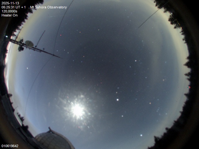 Zdjęcie ściągnięte w dniu 2025-11-13 o godzinie 05:28:32 czasu lokalnego.