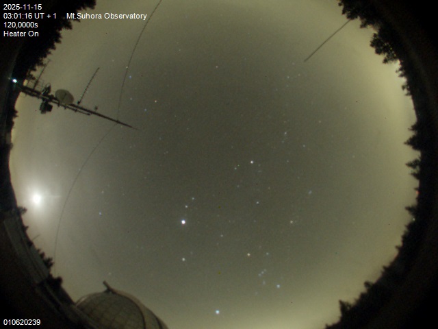 Zdjęcie ściągnięte w dniu 2025-11-15 o godzinie 03:04:16 czasu lokalnego.