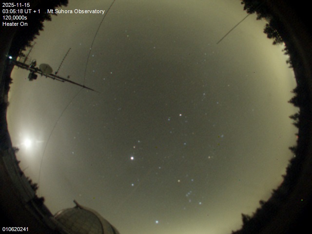 Zdjęcie ściągnięte w dniu 2025-11-15 o godzinie 03:08:17 czasu lokalnego.