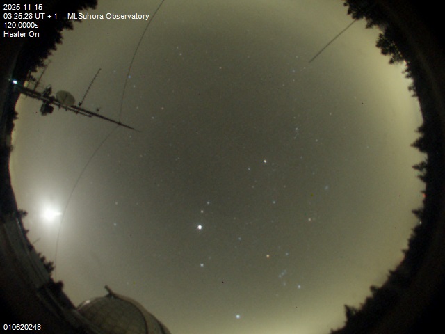 Zdjęcie ściągnięte w dniu 2025-11-15 o godzinie 03:28:28 czasu lokalnego.