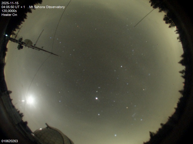 Zdjęcie ściągnięte w dniu 2025-11-15 o godzinie 04:08:49 czasu lokalnego.