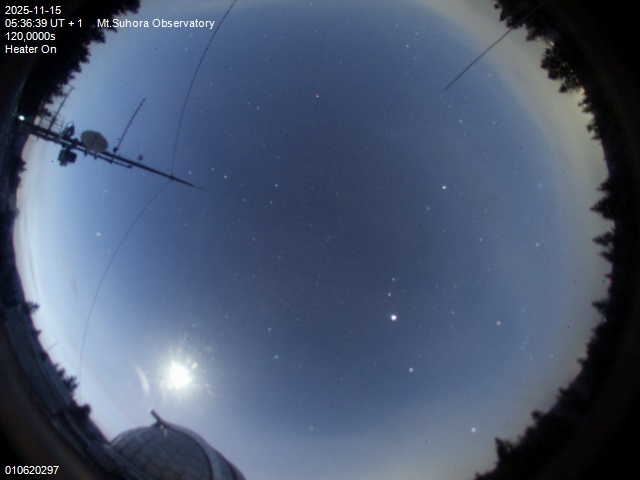 Zdjęcie ściągnięte w dniu 2025-11-15 o godzinie 05:39:39 czasu lokalnego.