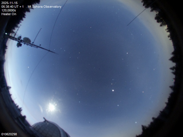 Zdjęcie ściągnięte w dniu 2025-11-15 o godzinie 05:41:39 czasu lokalnego.