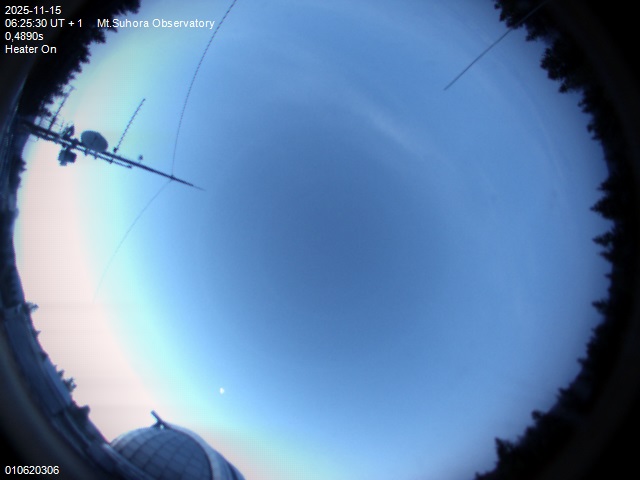 Zdjęcie ściągnięte w dniu 2025-11-15 o godzinie 06:26:29 czasu lokalnego.