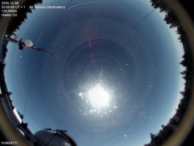 Zdjęcie ściągnięte w dniu 2025-12-08 o godzinie 03:08:07 czasu lokalnego.