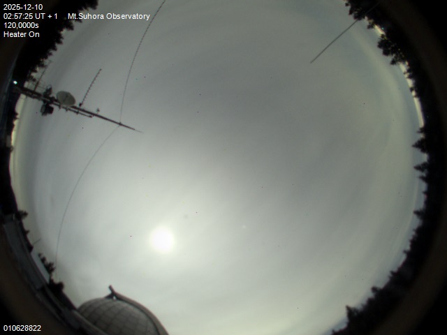 Zdjęcie ściągnięte w dniu 2025-12-10 o godzinie 03:00:23 czasu lokalnego.