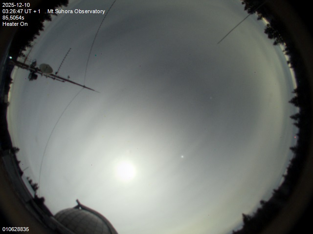 Zdjęcie ściągnięte w dniu 2025-12-10 o godzinie 03:29:11 czasu lokalnego.