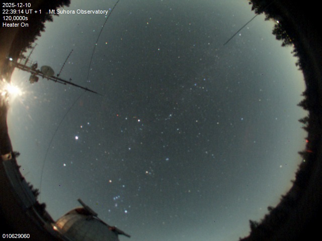 Zdjęcie ściągnięte w dniu 2025-12-10 o godzinie 22:42:12 czasu lokalnego.