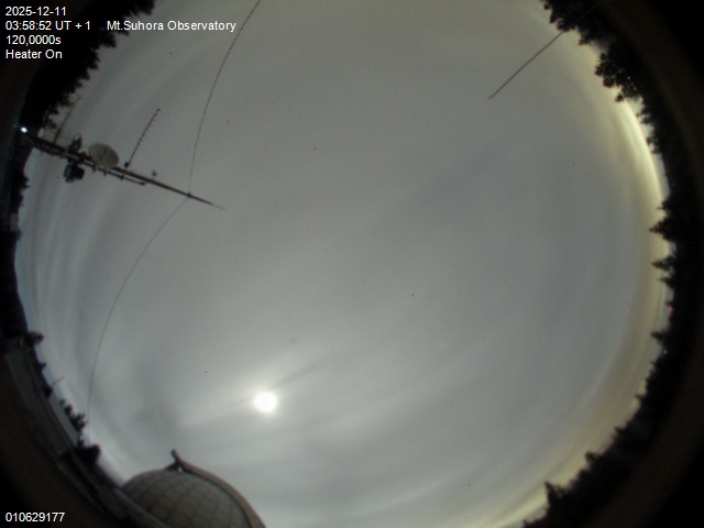 Zdjęcie ściągnięte w dniu 2025-12-11 o godzinie 04:01:51 czasu lokalnego.